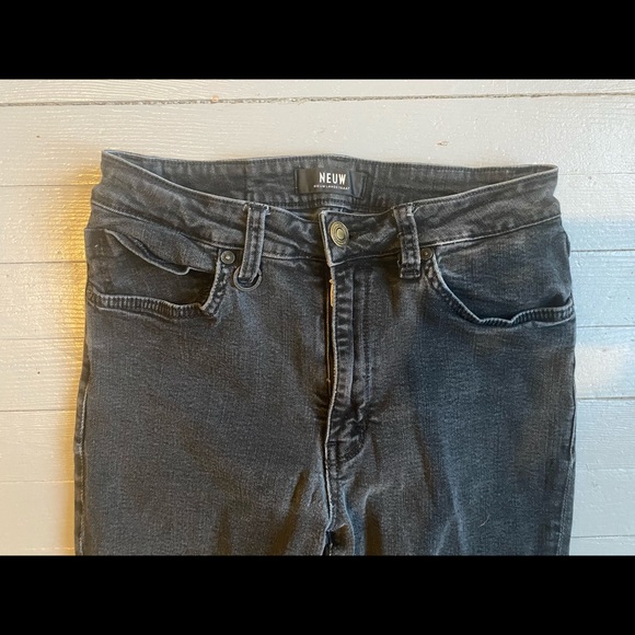 Jeans - Picture 5 of 5